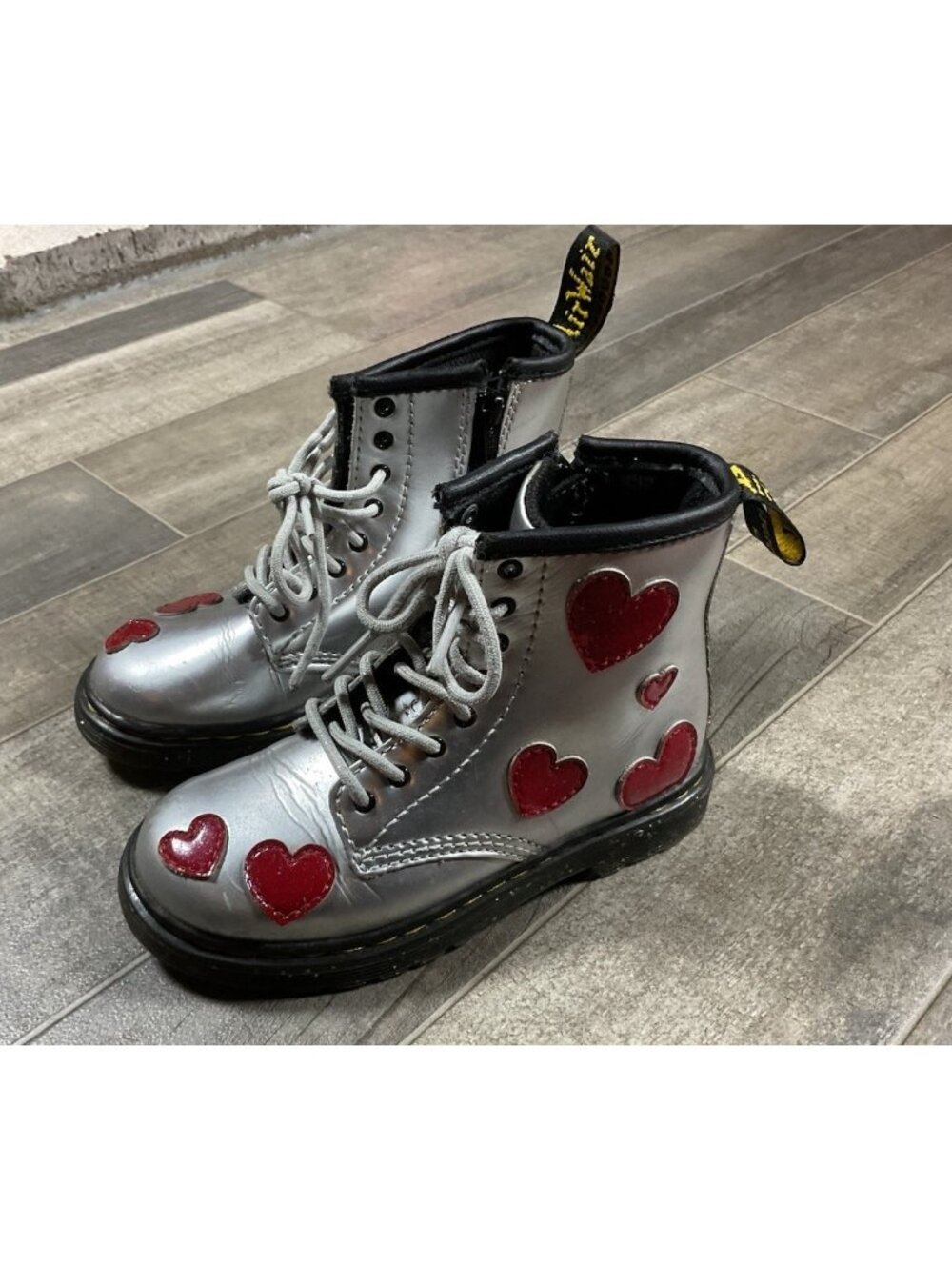 Dr Martens Youth 1460 Glitter Star Patent Lace Up Boots Heart Girls US 10